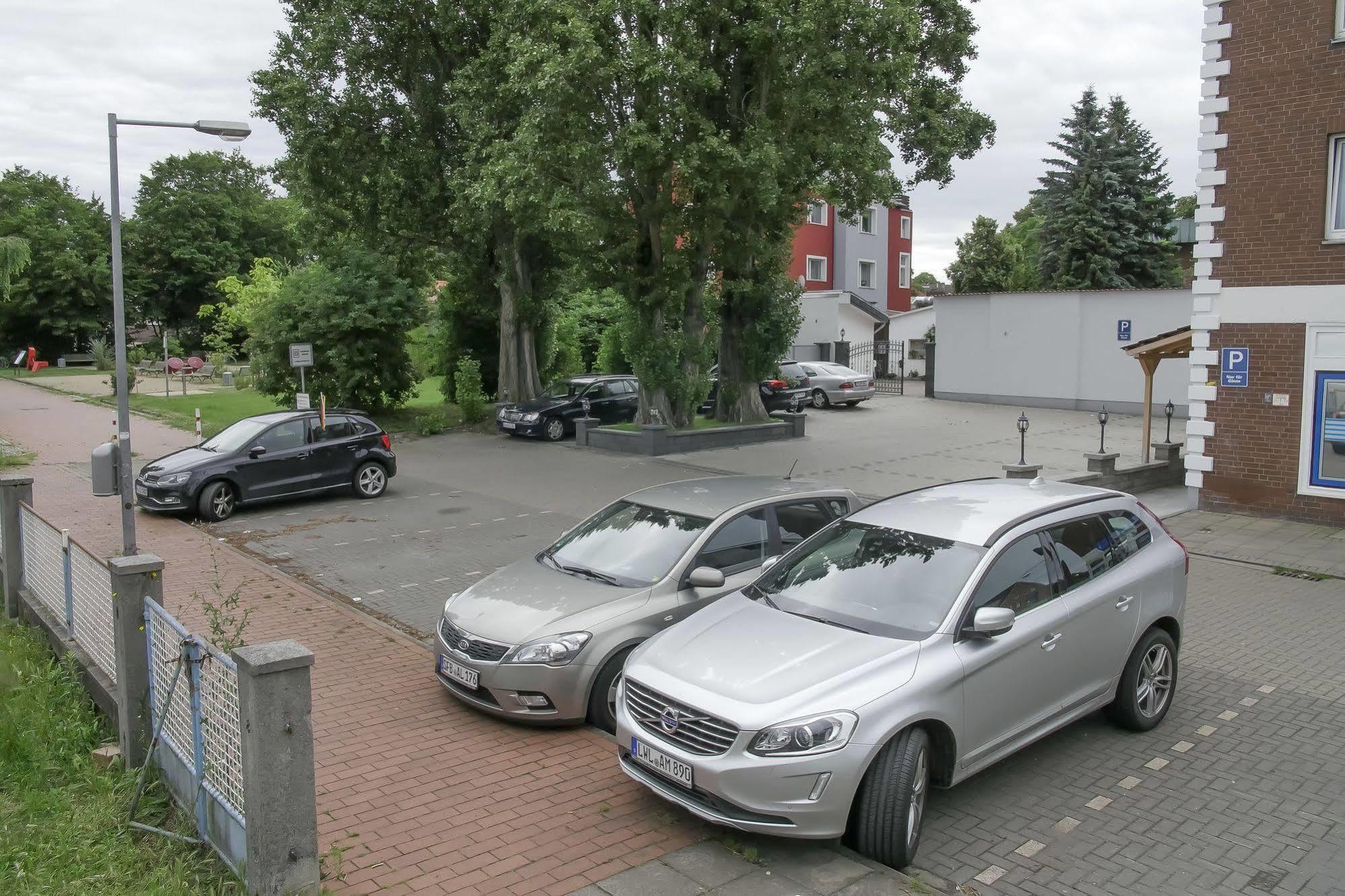 Pension Donau Grill Hanovra Exterior foto